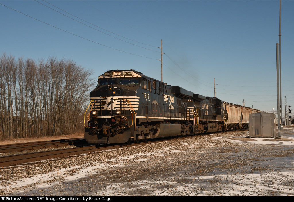 NS 7613